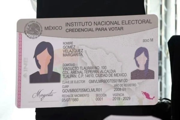 Relanza INE estrategia para credenciales en el exterior