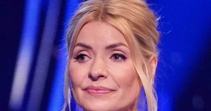 Holly Willoughby criticised for flaunting £1.5k private cancer screening