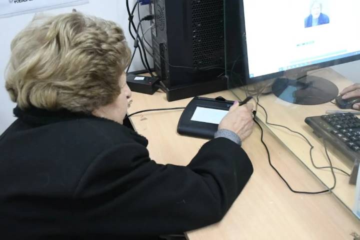 En Salta | Adultos mayores tendrán 50% de descuento para renovar la licencia de conducir