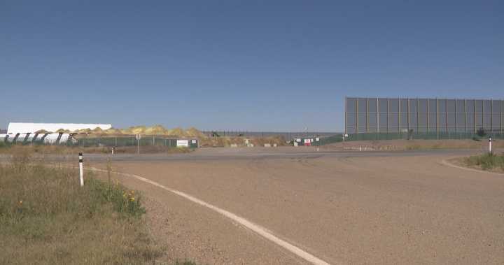 Smoke from fertilizer facility fire sends 3 people to hospital in Hanna