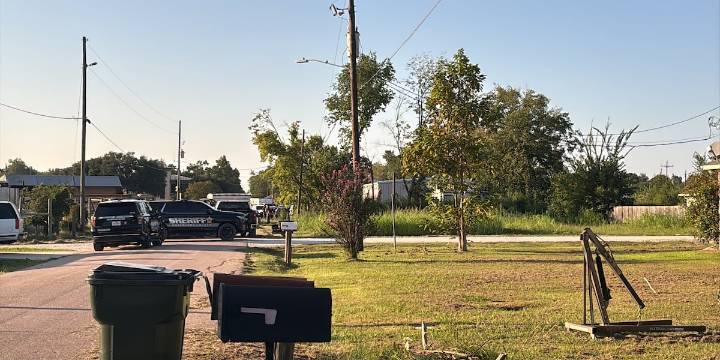 Teen suspect in custody following standoff in Franklin
