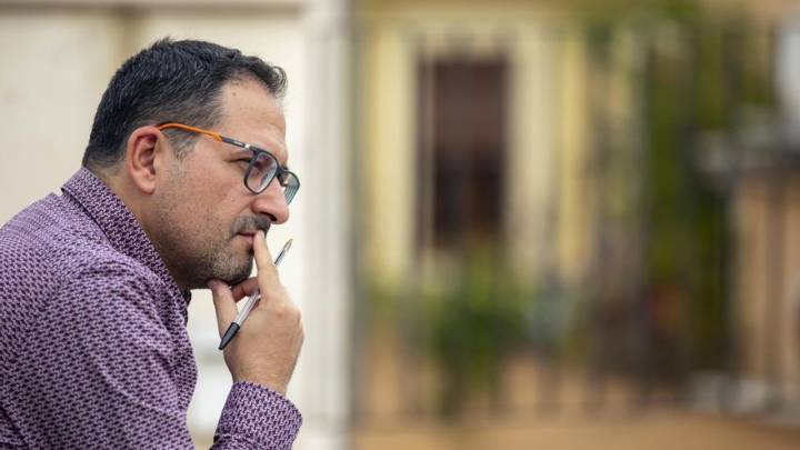 Les “cicatrius” de València: Víctor Maceda analitza en un llibre els paral·lelismes de la riuada del 57 i la dana