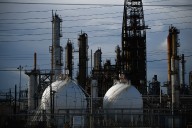 Oil Steadies After Jumping On Trump’s Hawkish Russia Rhetoric