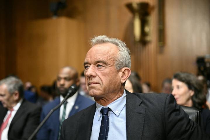 Trump apoya al antivacunas Robert Kennedy Jr., tras una intensa audiencia en el Senado