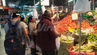 Verduras y pollo mantienen precios altos en plataforma comercial Andrés Avelino Cáceres de Arequipa