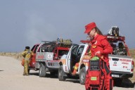 Las autoridades advirtieron que continúa el riesgo extremo de incendios este viernes