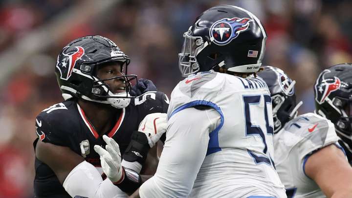 Titans’ injury updates pile on JC Latham’s Week 2 status