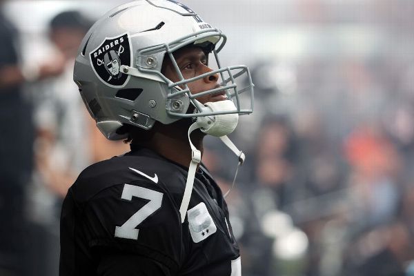 Geno Smith says he's falling short of expectations after 3 INTs