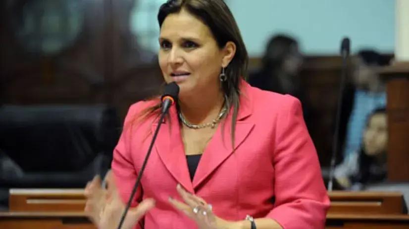 Pérez Tello tilda de “trampa” que defensor del Pueblo presente demanda de inconstitucionalidad contra ley de amnistía