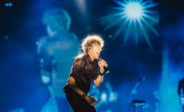 El Cuarteto de Nos abrió “Puertas” en un show memorable en Ferro Carril Oeste
