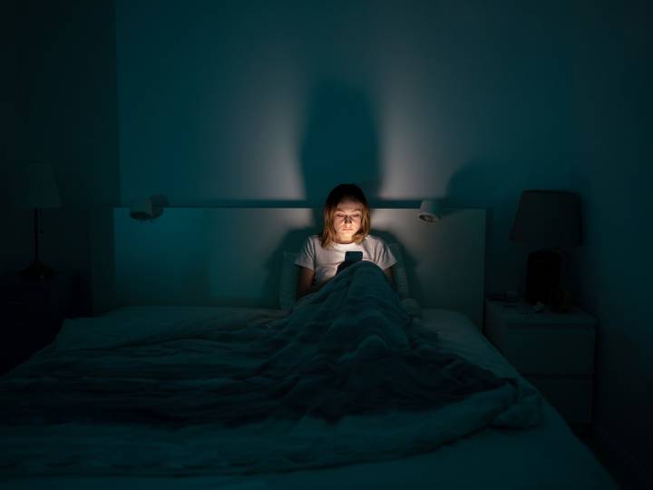 "No me agrede, no me cuestiona, no me juzga": los riesgos de contarle los problemas a ChatGPT, una tendencia que crece