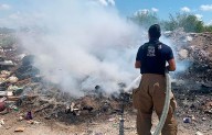 Moviliza a Bomberos incendio de predio en Acuña