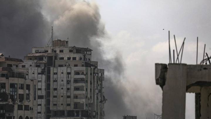 Bombardeos y disparos israelíes han dejado más de 30 muertos en la Franja de Gaza