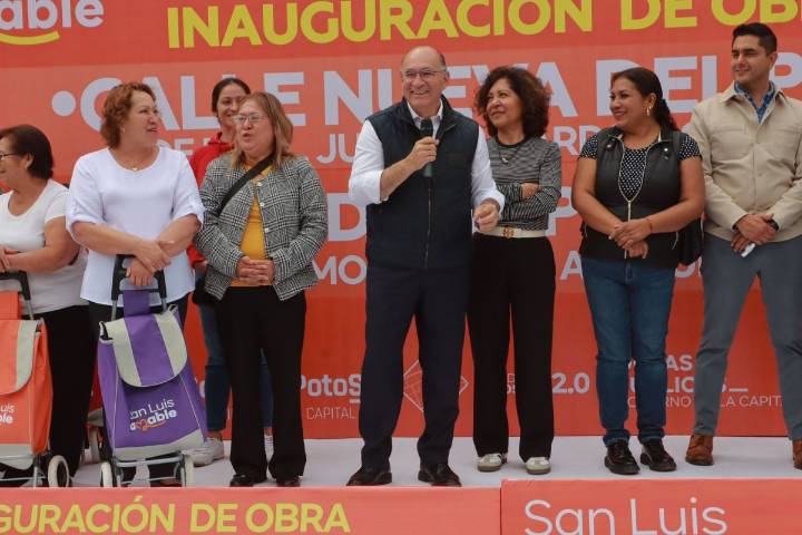 Cumple Gobierno de la Capital al inaugurar renovadas vialidades en la zona norte de SLP