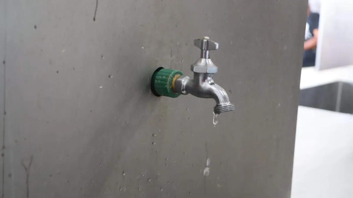 Anuncian suspensión en el servicio de agua potable en zona oriente