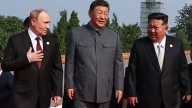 Xi presenta un nuevo orden mundial junto a Putin y Kim en un desfile masivo en Beijing