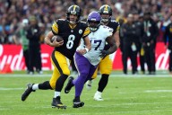 Vikings can’t complete comeback in 24-21 loss to Steelers in Dublin