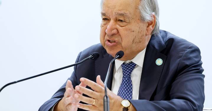 Expresa Guterres preocupación por violencia en protestas en Ecuador y llama al diálogo