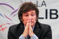 En picada: la imagen positiva de Milei volvió a caer y crece la "bronca" social