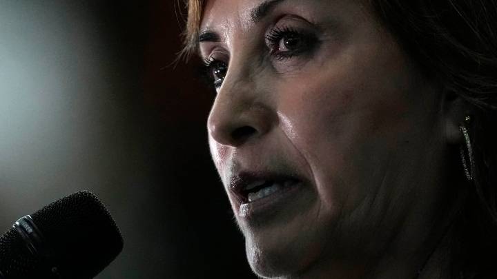 Dina Boluarte anunció que construirá una nueva cárcel en una isla cerca a Perú para lo “delincuentes más peligrosos”
