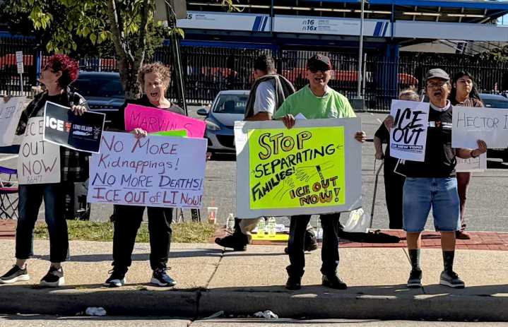 "Queremos la verdad": El grito de la familia del inmigrante muerto detenido por ICE
