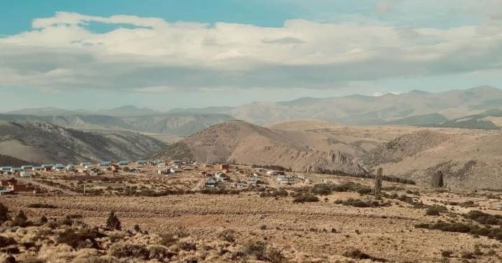 Un intendente de Neuquén, indignado con una jueza que no avaló cargos por usurpación: «Caos social»