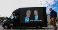 El Congreso de EEUU recibe la felicitación de que Trump negó haber enviado a Epstein