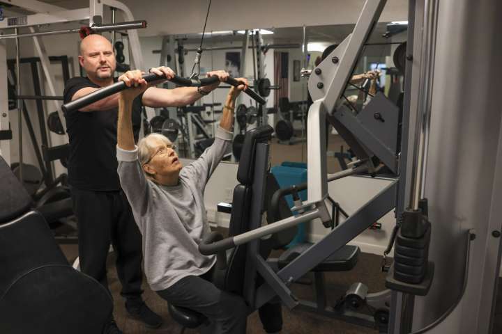 Duluth gym tells seniors: 'It's never too late'