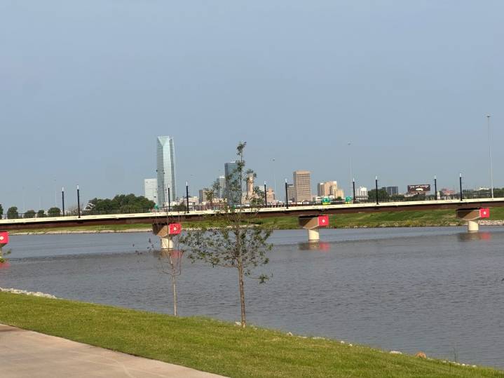 Bridge connecting trail to other side of Oklahoma River now open
