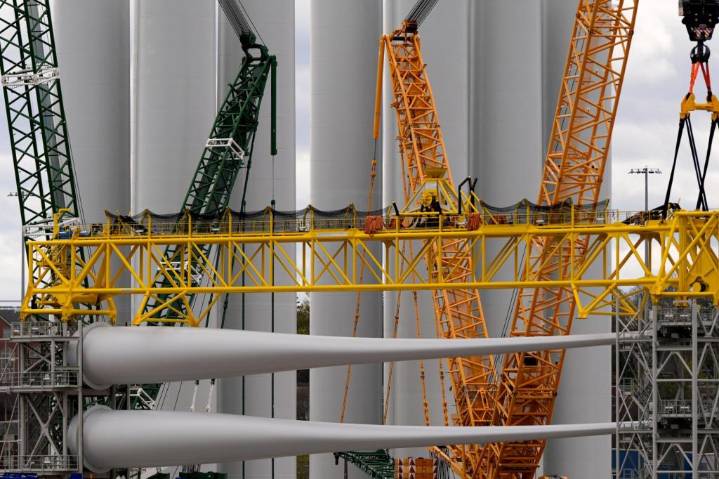 Federal judge lifts Trump halt of nearly complete offshore wind farm