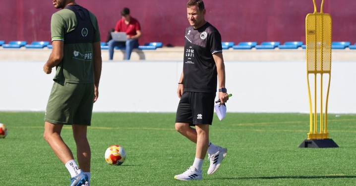 Mario Simón califica la derrota ante el Arenas como “dolorosa”