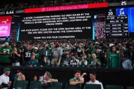 Lightning halts Eagles’ season opener against Cowboys