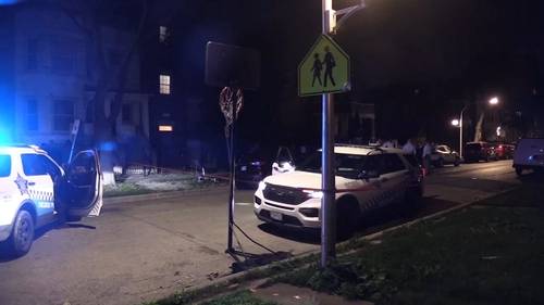 Garfield Park, Chicago shooting: Man found shot to death in 4000-block of West Wilcox Street, police department says