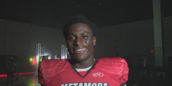 Metamora’s Jaiduan Cranford’s big-play night earns him the 25 Sports Athlete of the Week