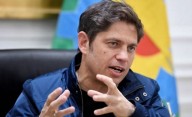 Kicillof fustigó a Milei por su viaje a EEUU: "Está desesperado por conseguir dólares"