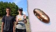 Beach digging kit helps Oklahoma visitors find unusual diamond in Arkansas