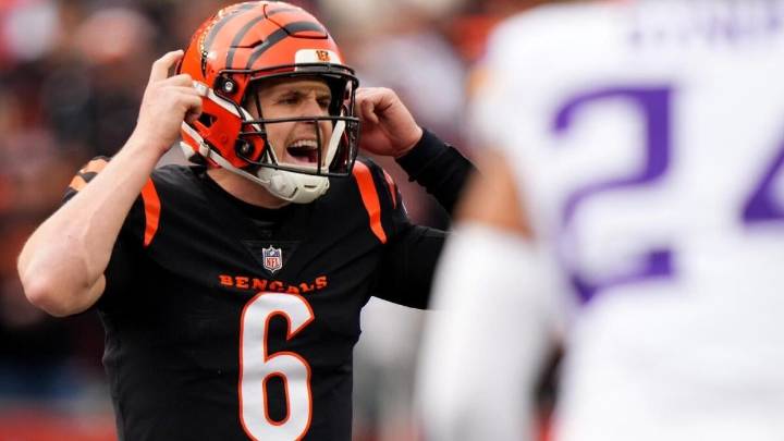 NFL playoff odds: Why Joe Burrow's injury isn't a season