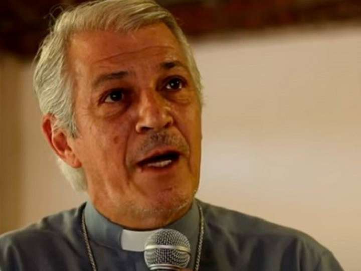 Entrevista con el obispo de San Justo: "El triple crimen es la punta del iceberg de un proceso de desintegración social”