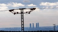 Endesa firma con el BEI y con Economía préstamos por 650 millones para reforzar redes