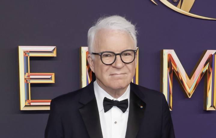 Steve Martin cancels comedy shows after contracting COVID