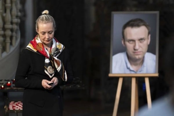Opositor ruso Navalny murió envenenado, dice su esposa