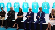 Un laborismo dividido tira de Starmer por la derecha y por la izquierda