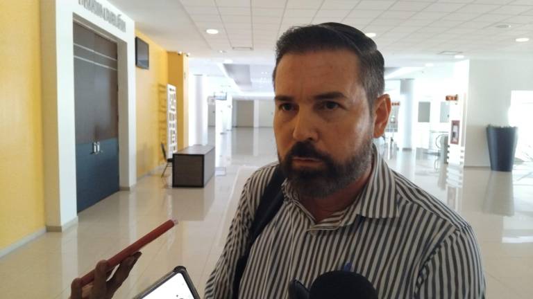 Ante la desaceleración económica, califican poco realista la expectativa de crecimiento para 2026