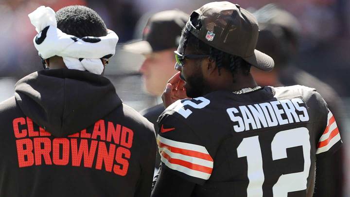 Report: Bailey Zappe, not Shedeur Sanders, is running the Browns' scout team