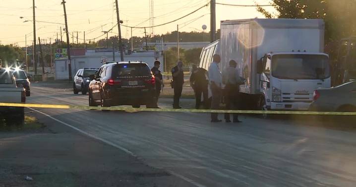 Major Crimes detectives working Southside double shooting