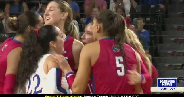 Shocker volleyball swept by No. 17 Kansas 3