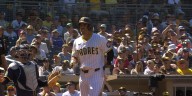 Ramón Laureano fractures right index finger vs. Brewers