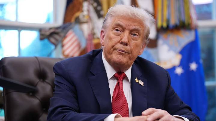 Trump targets "radical left" in "organized political violence" memo