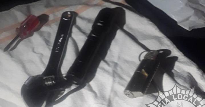 La Policía frustra un intento de okupación de una casa en Castellón