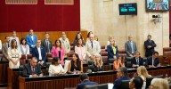 Juanma Moreno rompe el debate sobre Gaza: "Si quiere que le reconozca que hay un genocidio, se lo reconozco"